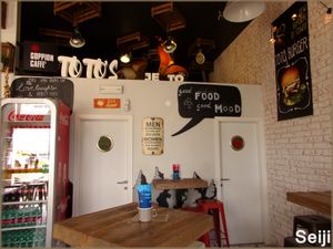 Toilets at Good Food in Split