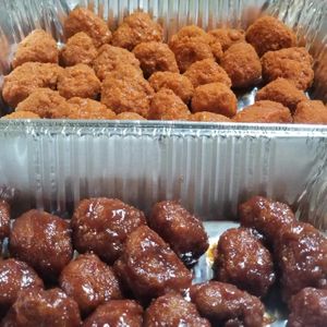 Bulk order of Buffalo/BBQ Seitan wingz at Go Vegan San Antonio in San Antonio