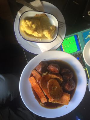 Sunday lunch  3 at The Birds in East London