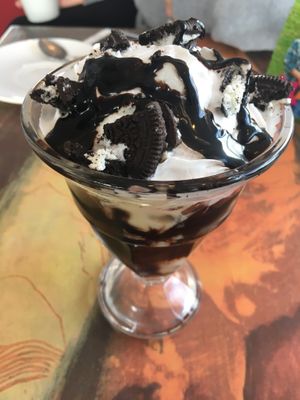 Vegan Oreo Sunday  at Cadwaladers in Cardiff