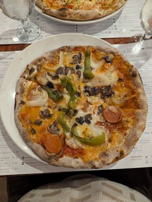 Due Mila pizza at Il Focolaio in Montreal