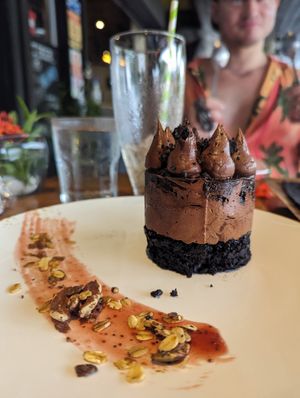 The vegan chocolate cake at Sibu Cafe in Uvita