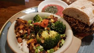 Spiced chickpea, aubergine and spinach burger at The White Lion in Coventry
