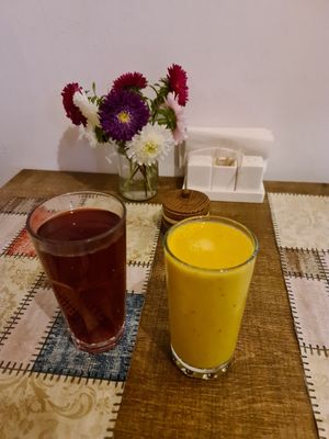 Kombucha and lassi style smoothie at Mama Terra Veggie Corner in Tbilisi