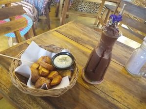 Mocha frappe and potatoes at Blossom Cafe in Pai