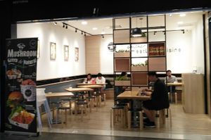 Noodle Face Express - a small & clean eating environment at Noodle Face - City Square in Johor Bahru