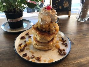 Apple pie pancakes at Gorilla Kitchen in Auckland