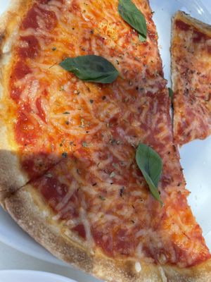 Margarita pizza   at Roots Cafe in Cascais