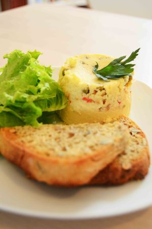 Sous Vide Eggs at Roots Cafe in Cascais