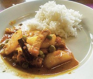 Mattar Tofu at Everest on Grand in St Paul