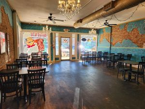 Restaurant at Jafar's Mediterranean Grill in Van Alstyne