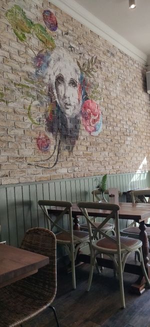 Nice decor at Thrive Bar & Kitchen in Edinburgh