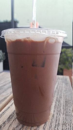 Golden Cacao at Vegan Popup By XMarket in Venice