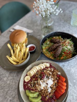 Acai Berry Bowl, VEG Burger & Curry Bowl    at The Skinny Kitchen - Marina in Ibiza