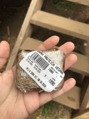 barra proteica vegan  at Emporio Delifrutos in El Quisco