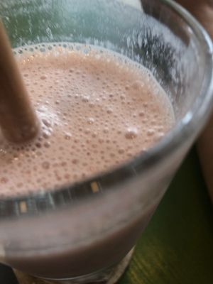 Strawberry Chia Seed Smoothie -50k at Hoi An Smoothie in Hoi An