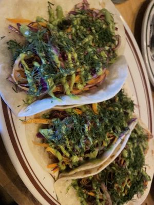 Fried Broccoli Taco is so good. Crunch, layers of flavor, fresh dill comes all together. I wished I could eat more before the kitchen closed!   at Southside Parlor in Seoul