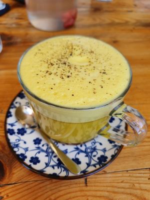 Turmeric latte at Meraki Market Cafe in Paphos