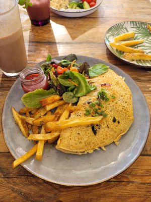 Chickpea Omelette at Meraki Market Cafe in Paphos