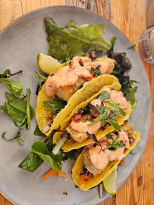 Tofu 'fish' tacos at Meraki Market Cafe in Paphos