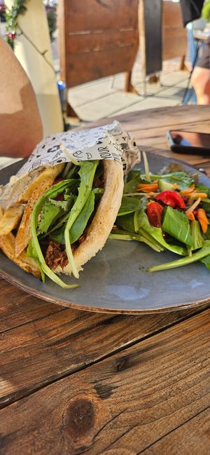 Jackfruit Gyros at Meraki Market Cafe in Paphos