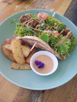 falafel at Meraki Market Cafe in Paphos