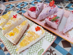 Cheezcakes at Meraki Market Cafe in Paphos