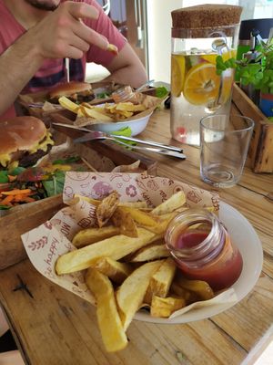Chips at Meraki Market Cafe in Paphos