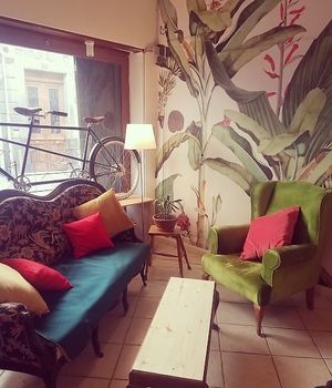 Vegan café in the heart of Gaillac. Make yourself at home! at La Bonne Echappée in Gaillac