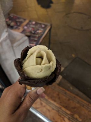 Vegan chocolate and pistachio at Gelarto Bistro in Budapest