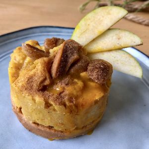 Apple pie  at Avocado Mallorca in Mallorca