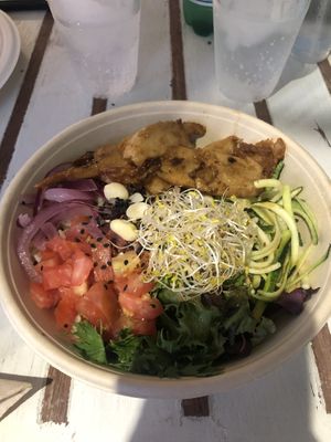 Vegan poke bowl with vegan chicken  at Avocado Mallorca in Mallorca