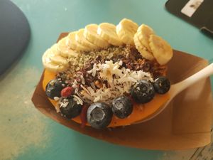 Papaya bowl at The Sunrise Shack - Honolulu in Honolulu