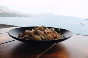 Pad Thai 🌱 at Silk in Korcula