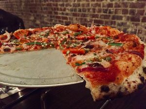 Escobar pizza (vegan) at Argosy in Atlanta