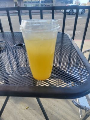 Zesty Lemonade 5/5 #Veganuary at TNK Vegan Cafe in Modesto