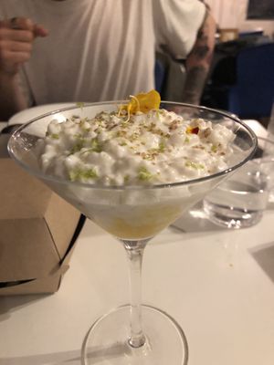 Arroz con leche de coco y mango at Takuara in Badalona