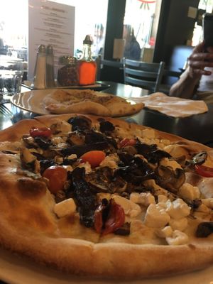 Mushroom pizza at La Pizzeria in Campbell