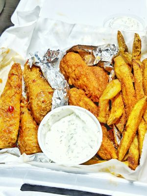 Vegan Wings : 6 wings , two flavors : sweet and spicy and hot with a side of fries. Total came to $11. at Cool Al's in Jackson