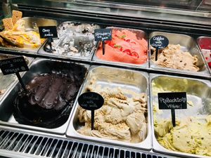 Flavours  at Icy Bar in Hvar