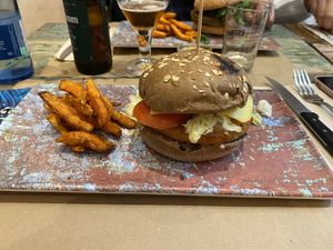 Hamburguesa pancho villa  at La Huella Vegana - Las Rozas in Madrid