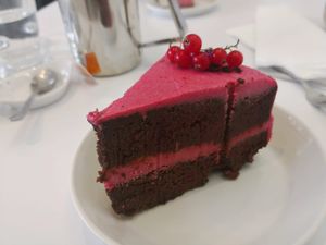 Piece of Cake at Les Petites Patisseries in Paris