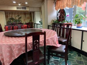 Nice restaurant  at Hóng Lín SùShí LiàoLǐ in Taipei