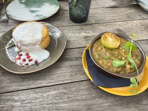 Zucchini rösti with cream cheese  at Murni Food in Antwerpen