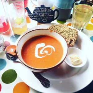Tomato soup and brown bread at Bláth na Gréine in Inis Oirr