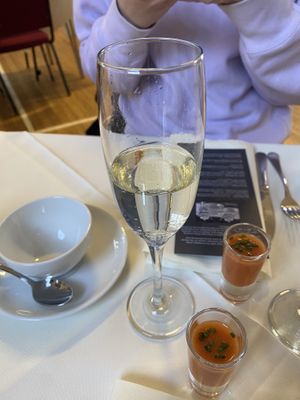 Prosecco #Veganuary at The Vegan Cakery in Leicester