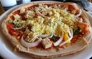 Vegan pizza option at Else am See in Schuettorf