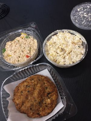 Crab cake, Chikn salad, Mac and cheese at NuVegan in Richmond