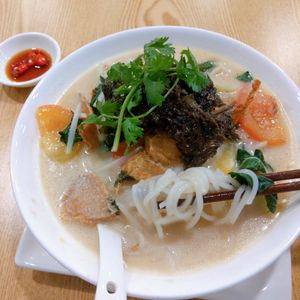 Sliced fish bee hoon at Food Fortune Vegetarian Restaurant in West Singapore
