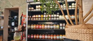 Jedzenie, sosy, napoje do kupna do domu. at Naturalna in Bydgoszcz